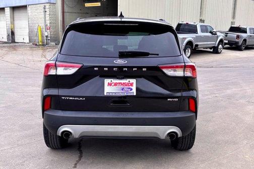 2022 Ford Escape Titanium