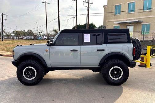 2021 Ford Bronco Badlands