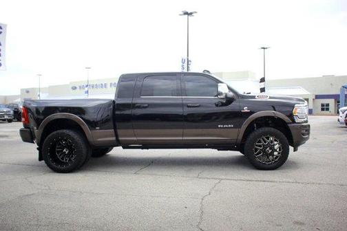 Diamond Black 2024 RAM 3500 Longhorn