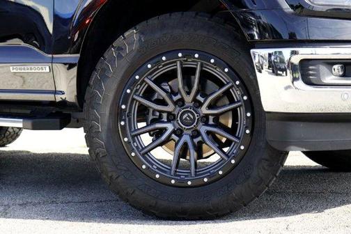 Agate Black Metallic 2024 Ford F-150 XLT