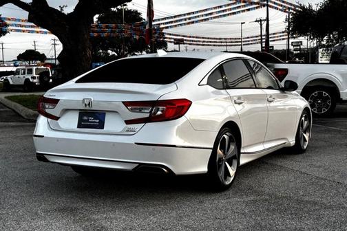 2018 Honda Accord TOURING 2.0T