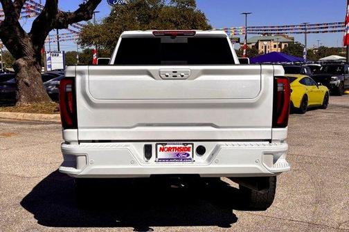 2024 GMC Sierra 2500 Denali