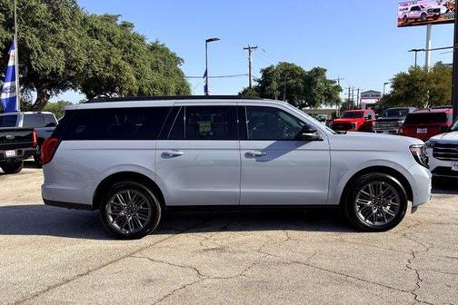 2025 Ford Expedition Max Platinum