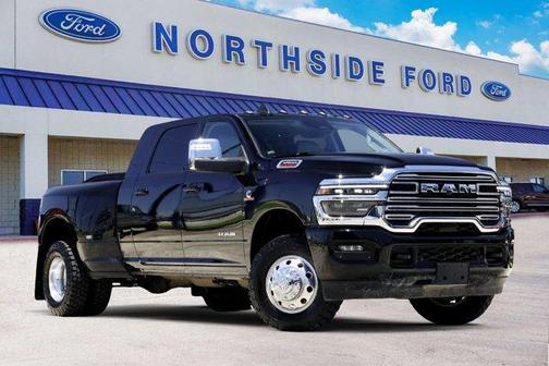 Diamond Black 2025 RAM 3500 Laramie