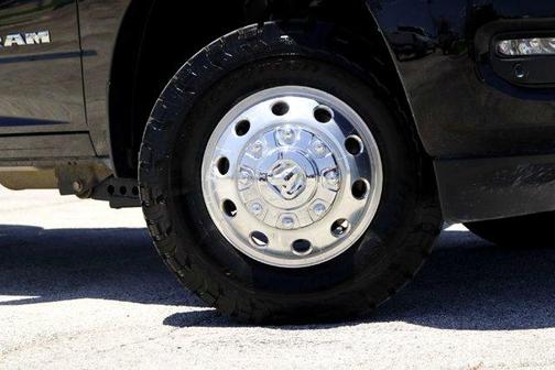 Diamond Black 2025 RAM 3500 Laramie