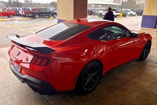 2026 Ford Mustang Dark Horse