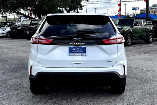 2024 Ford Edge SE