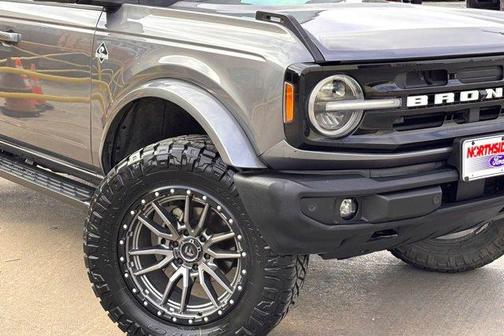 2022 Ford Bronco Outer Banks