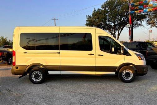 2025 Ford Transit-350 XLT 148 WB Medium Roof Passenger