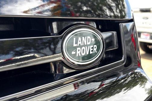 2025 Land Rover Defender P400 X