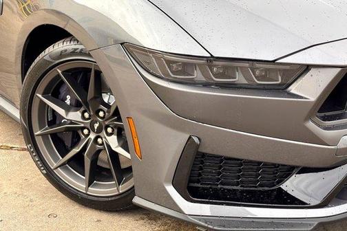 2026 Ford Mustang Dark Horse