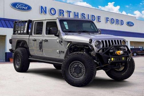 2020 Jeep Gladiator Sport