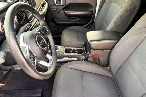 2020 Jeep Gladiator Sport