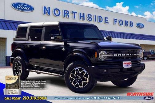 2023 Ford Bronco Outer Banks