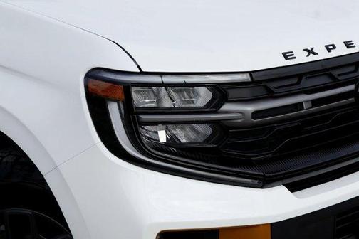 Star White 2026 Ford Expedition Tremor