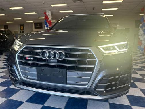 Daytona Gray Pearl Effect 2019 Audi SQ5 3.0T Prestige