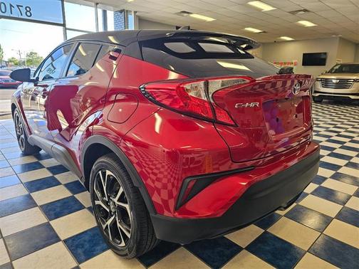 2020 Toyota C-HR XLE