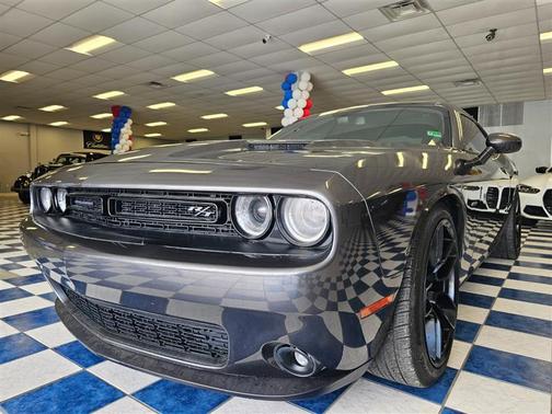 2017 Dodge Challenger R/T