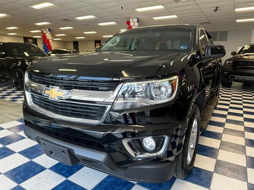 Black 2020 Chevrolet Colorado LT