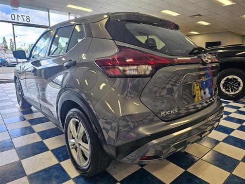 2023 Nissan Kicks S