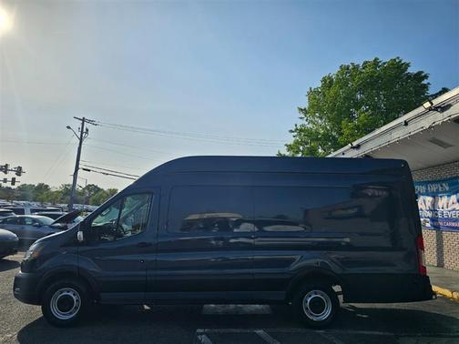 2020 Ford Transit-250 Base