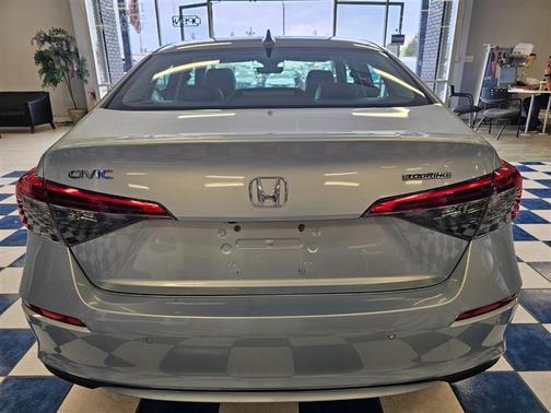 2022 Honda Civic Touring