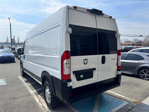 White 2023 RAM ProMaster 2500 High Roof