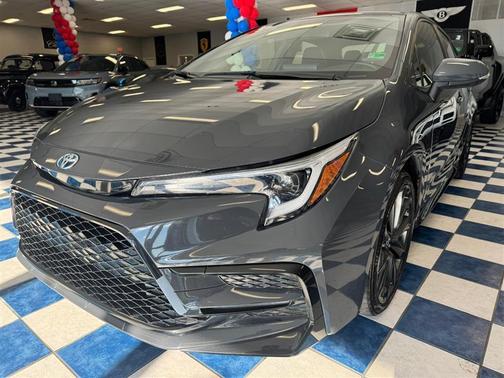 2024 Toyota Corolla Hybrid SE