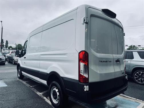 White 2023 Ford Transit-250 MR 148 WHEELBASE PFDI 10-SPEED TRANSMISSION