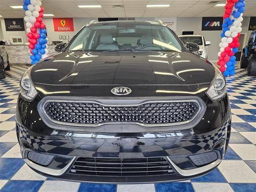 2017 Kia Niro LX