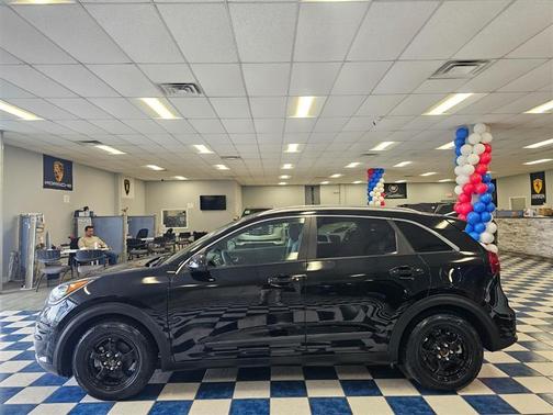 2017 Kia Niro LX