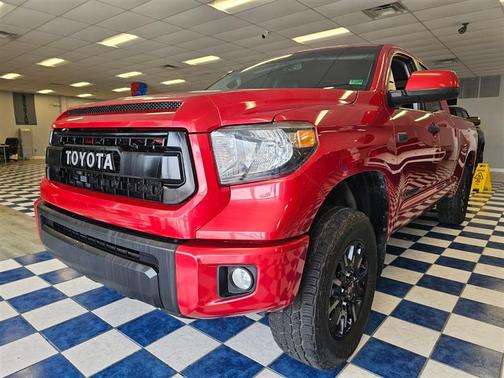 2017 Toyota Tundra TRD PRO!!!!!!!!!5.7L F 32V FLEX FUEL W/
