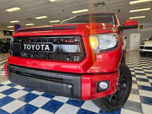 2017 Toyota Tundra TRD PRO!!!!!!!!!5.7L F 32V FLEX FUEL W/