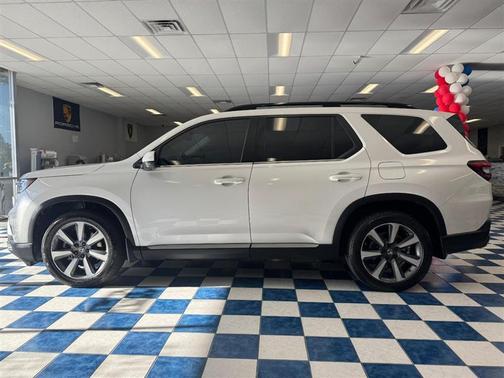 2023 Honda Pilot Elite