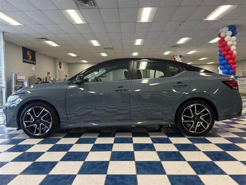 2025 Nissan Sentra SR