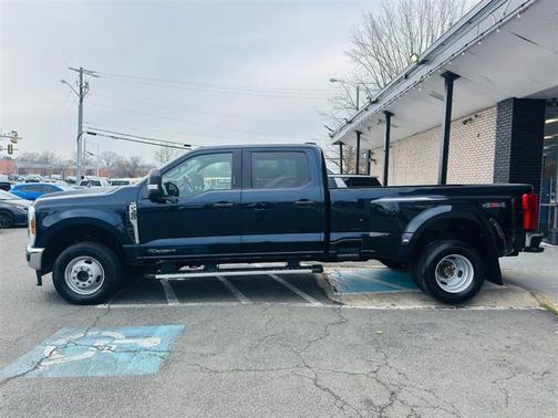 2024 Ford F-350 XLT