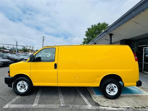 2021 GMC Savana 2500 Work Van