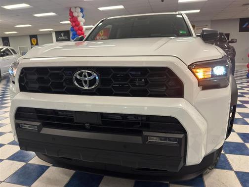 White 2025 Toyota 4Runner Hybrid Hybrid TRD Off Road Premium SUV