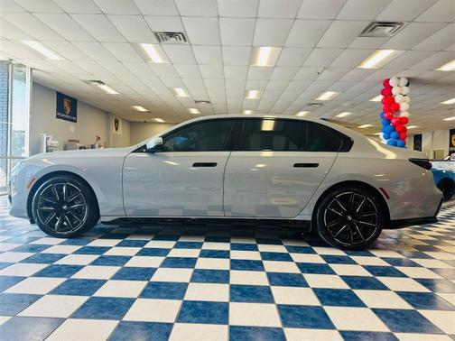 2023 BMW i7 xDrive60