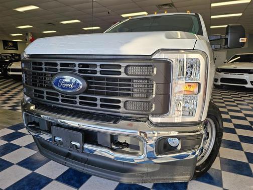 2024 Ford F-350 Super Duty