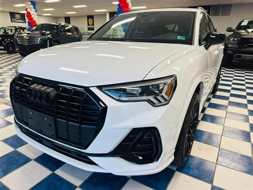 2025 Audi Q3 45 S line Premium