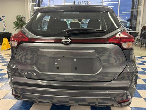 2024 Nissan Kicks S