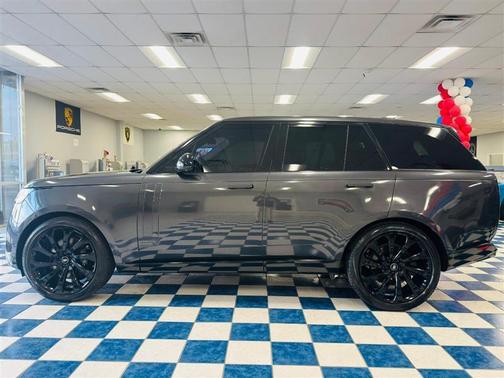 2023 Land Rover Range Rover Autobiography