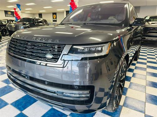 2023 Land Rover Range Rover Autobiography