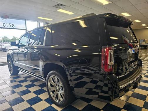 2017 GMC Yukon XL Denali