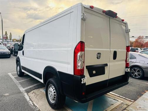 2024 RAM ProMaster 1500 Low Roof