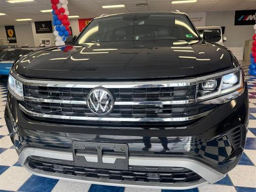 2020 Volkswagen Atlas Cross Sport 2.0T SE w/Technology