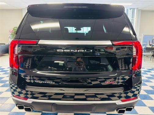 2025 GMC Yukon XL Denali