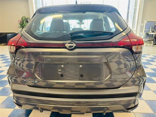 2023 Nissan Kicks S
