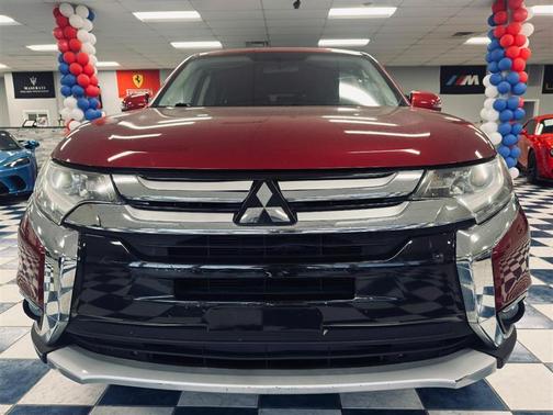 2016 Mitsubishi Outlander SE